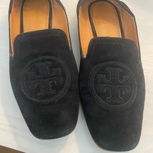 Suede black tory burch flats